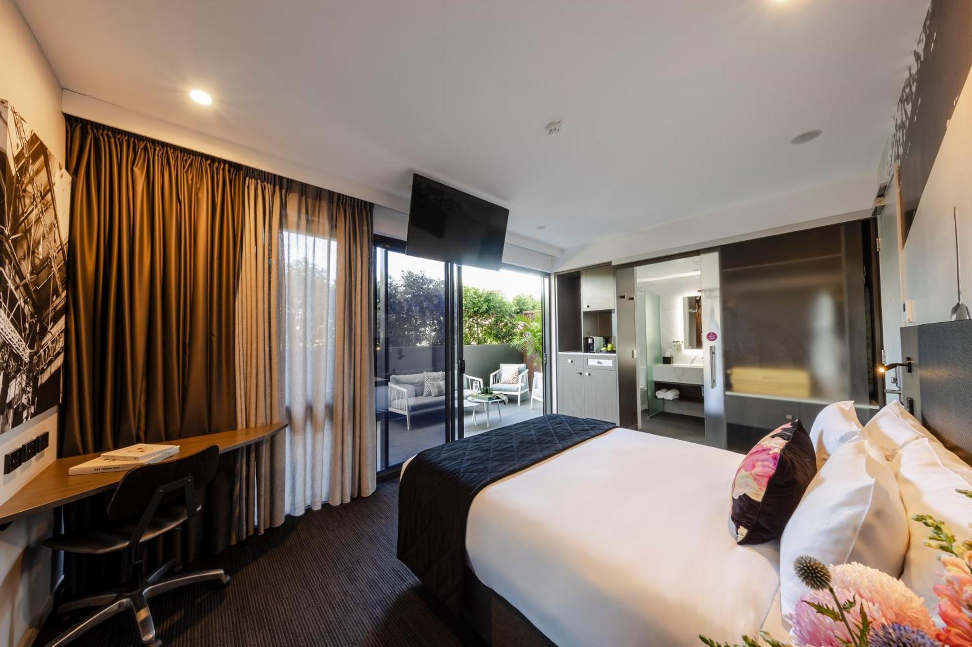 Sage Hotel James Street Brisbane Exterior photo